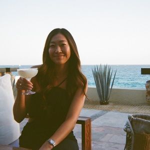 Meet your Posher, Alissa